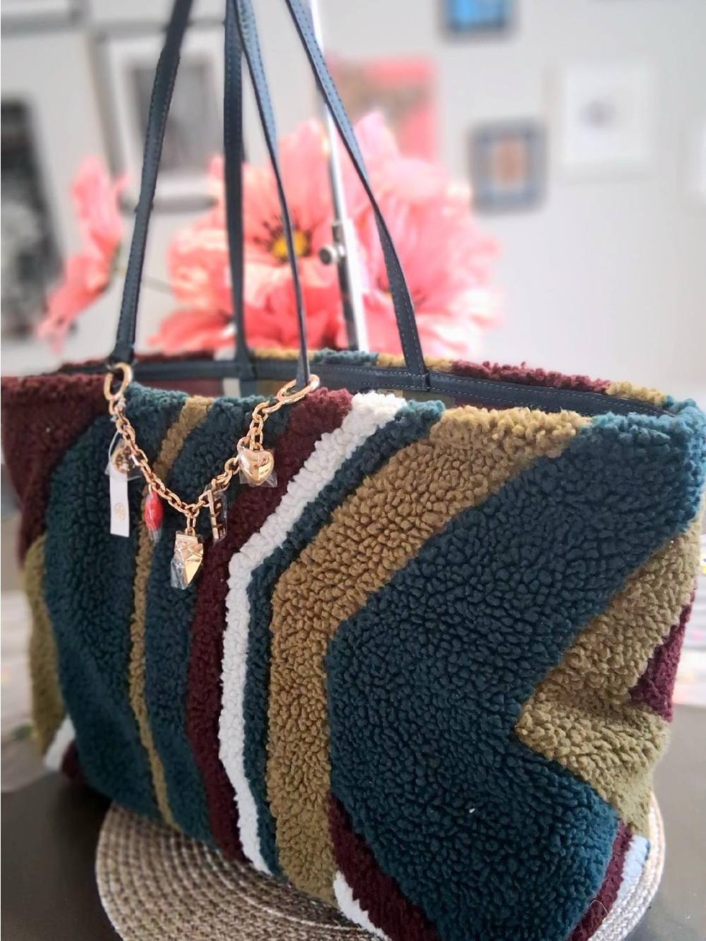 TORY BURCH BRITTEN FAUX SHEARLING TOTE W/LTD. ED. PURSE CHARM $885